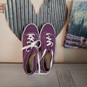 Vans Shoes - VAN'S size 10 womens Vans Shoes - VAN'S size 10 womens